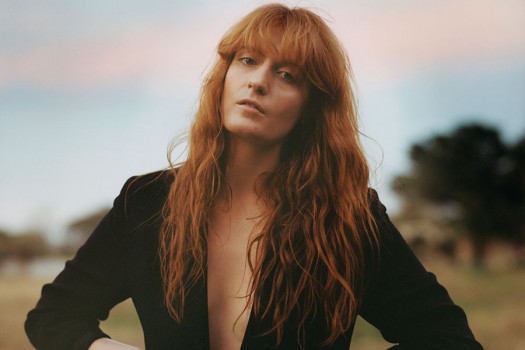 2015FlorenceAndTheMachine_FlorenceWelch_Press_TomBeard_120215-1